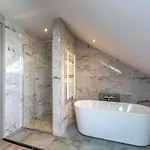 Villa Near North Holland With Jacuzzi