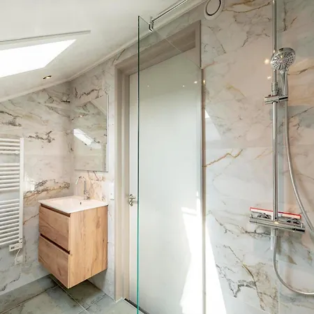 Near North Holland With Jacuzzi Вилла